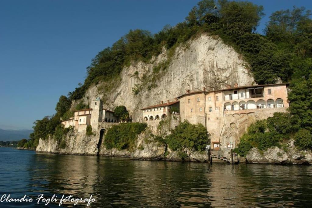 Nido Dei Gelsi Vicino Al Lago Free Parking Intra Bagian luar foto